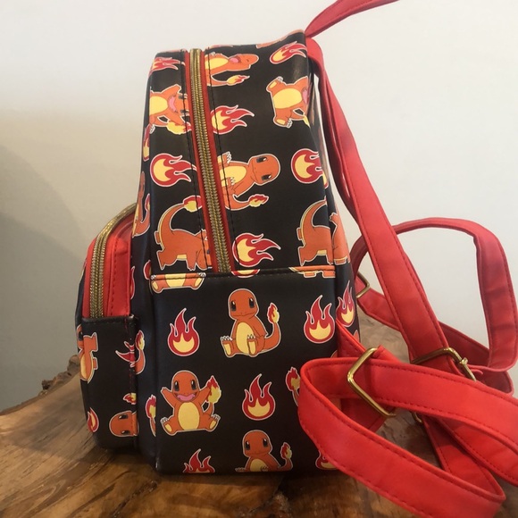 Charmander Loungefly Backpack - Picture 3 of 6
